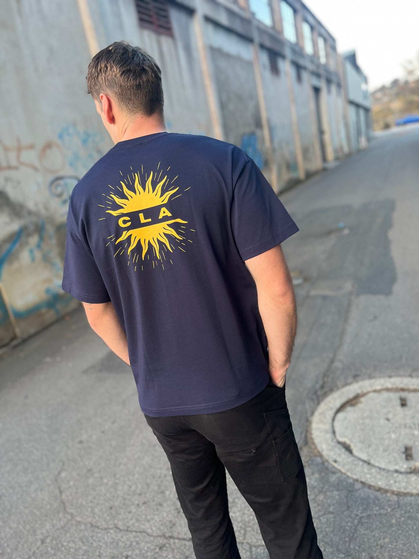BRAND NEW CLA CRAFTED TEE - SUNRISE - DEEP BLUE