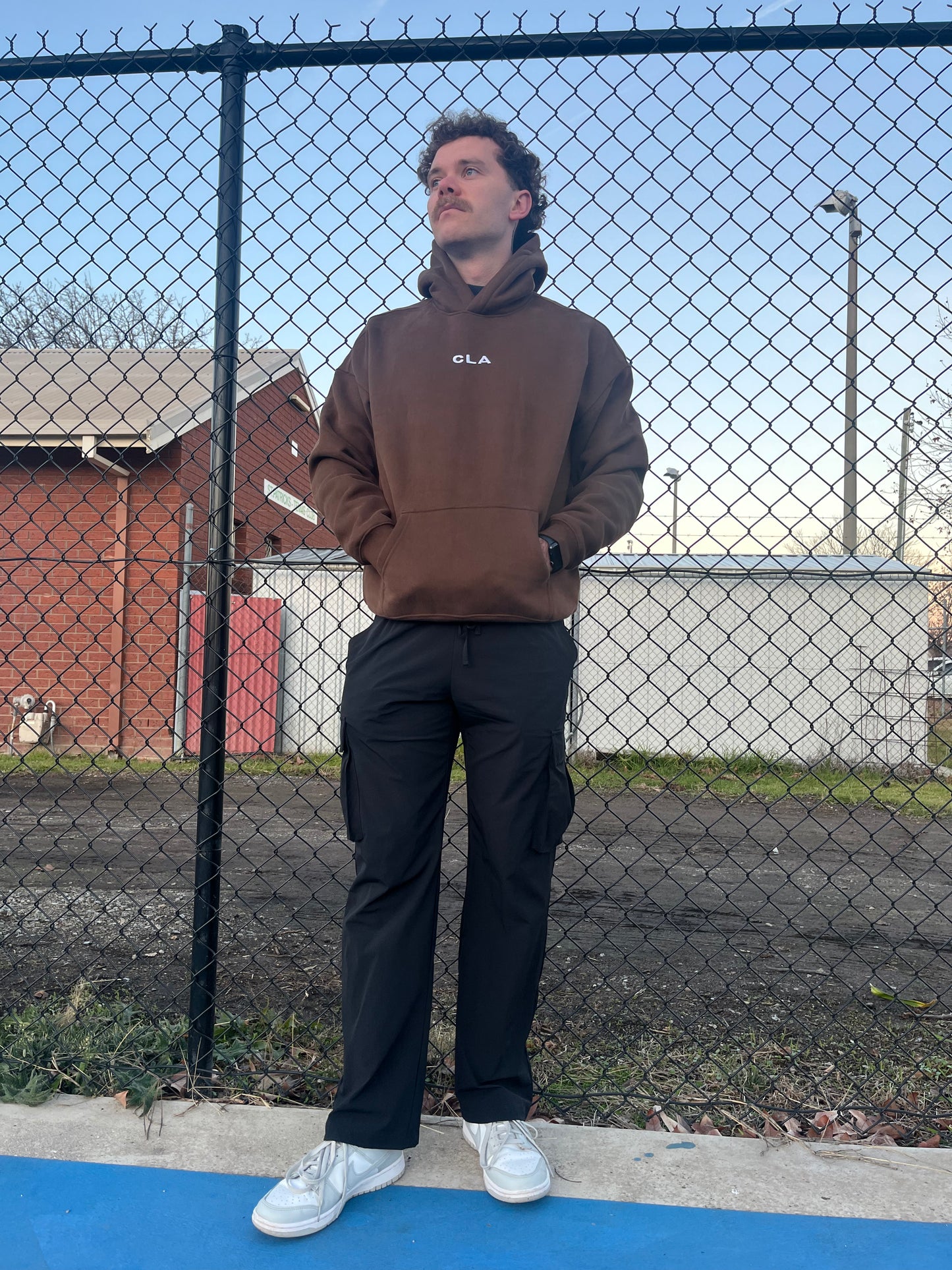CRAFTED HOODIE - BROWN