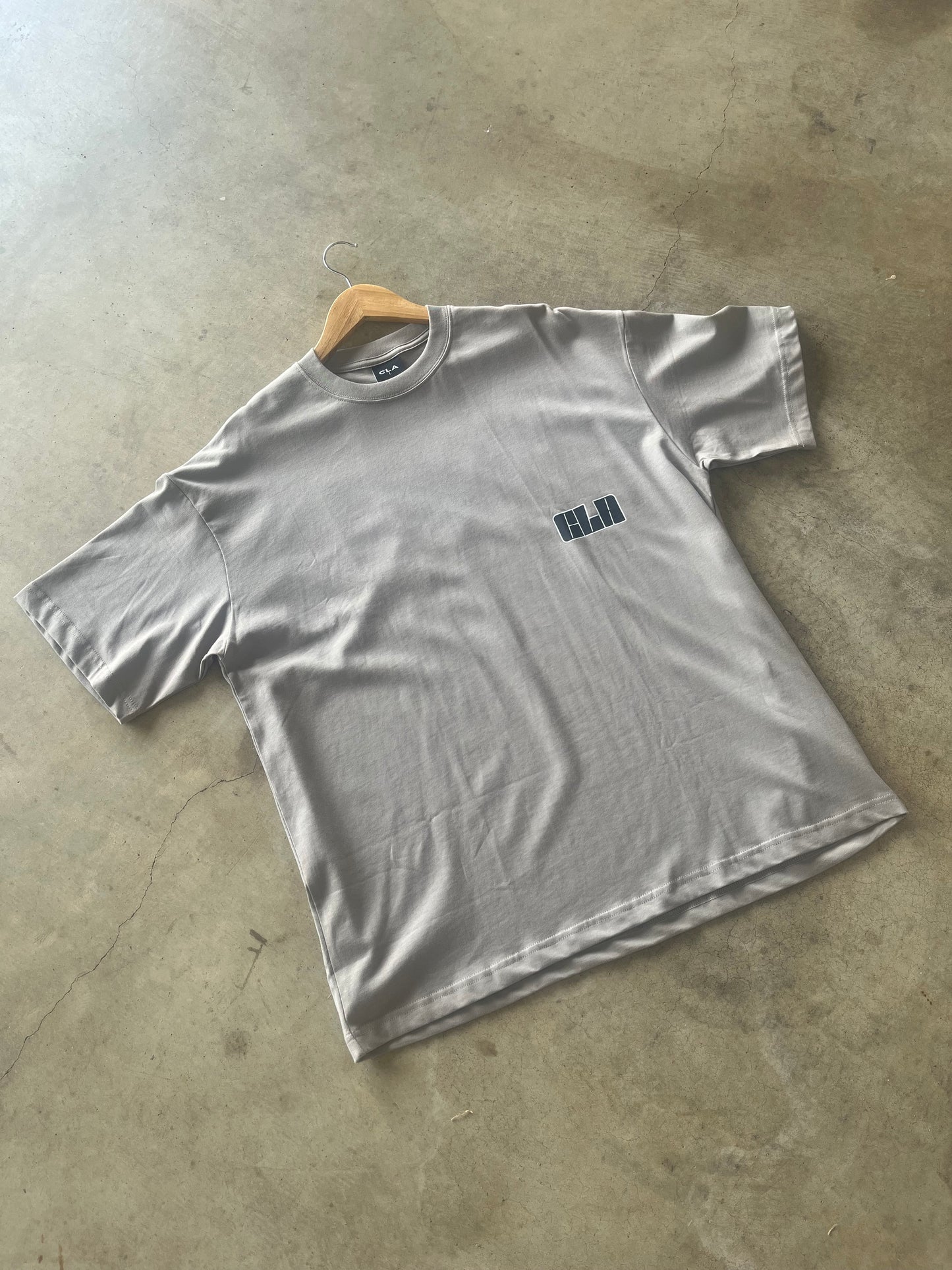 BRAND NEW CRAFTED TEE - BLOCK LOGO - LIGHT GREY