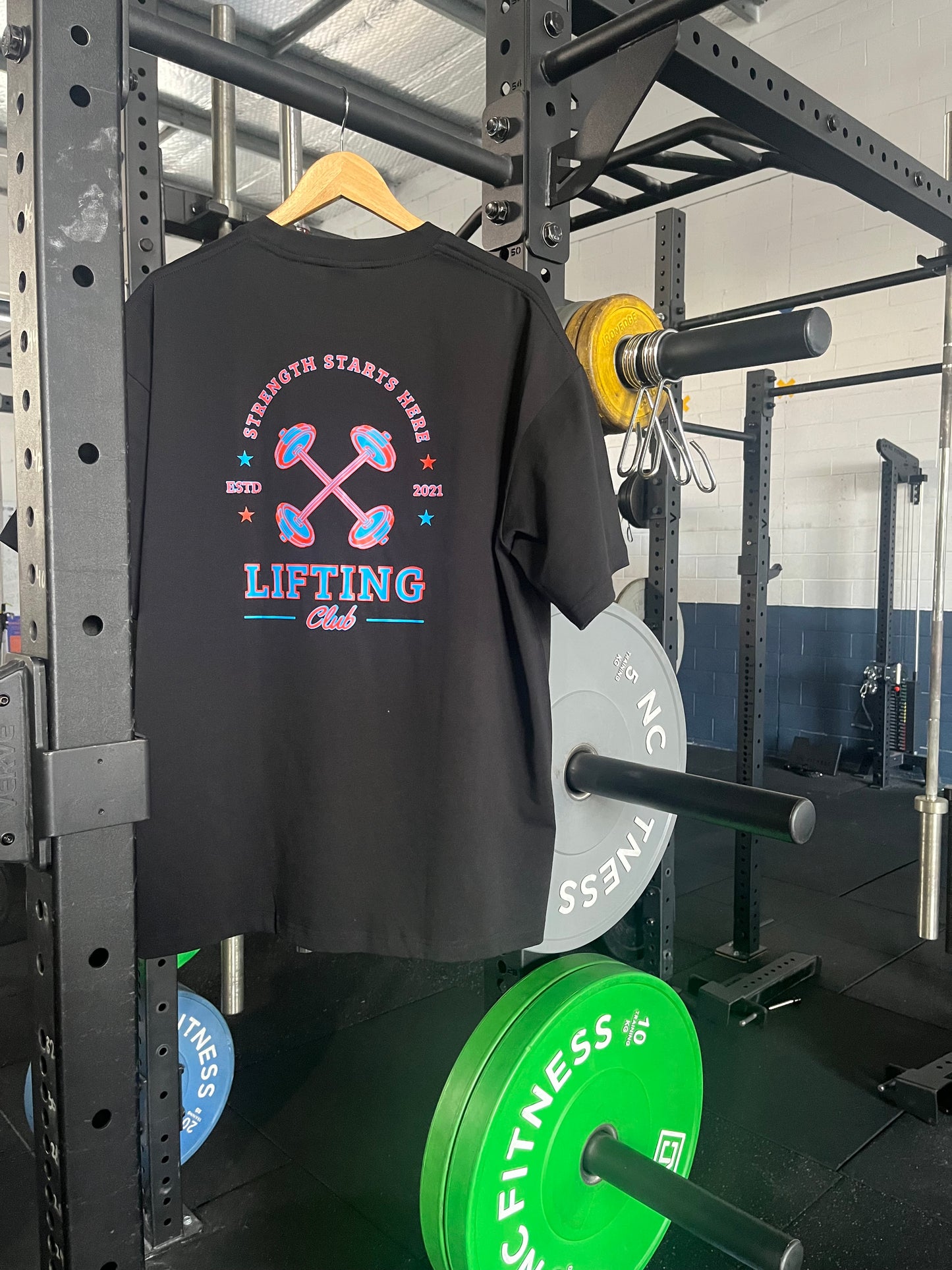 CLA CRAFTED TEE - LIFTING CLUB - VOLTAGE