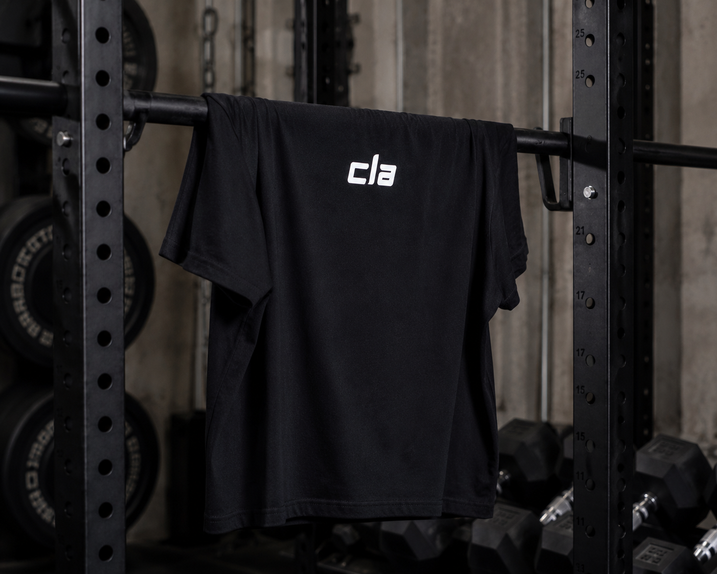 BRAND NEW HYBRID TEE - BLACK